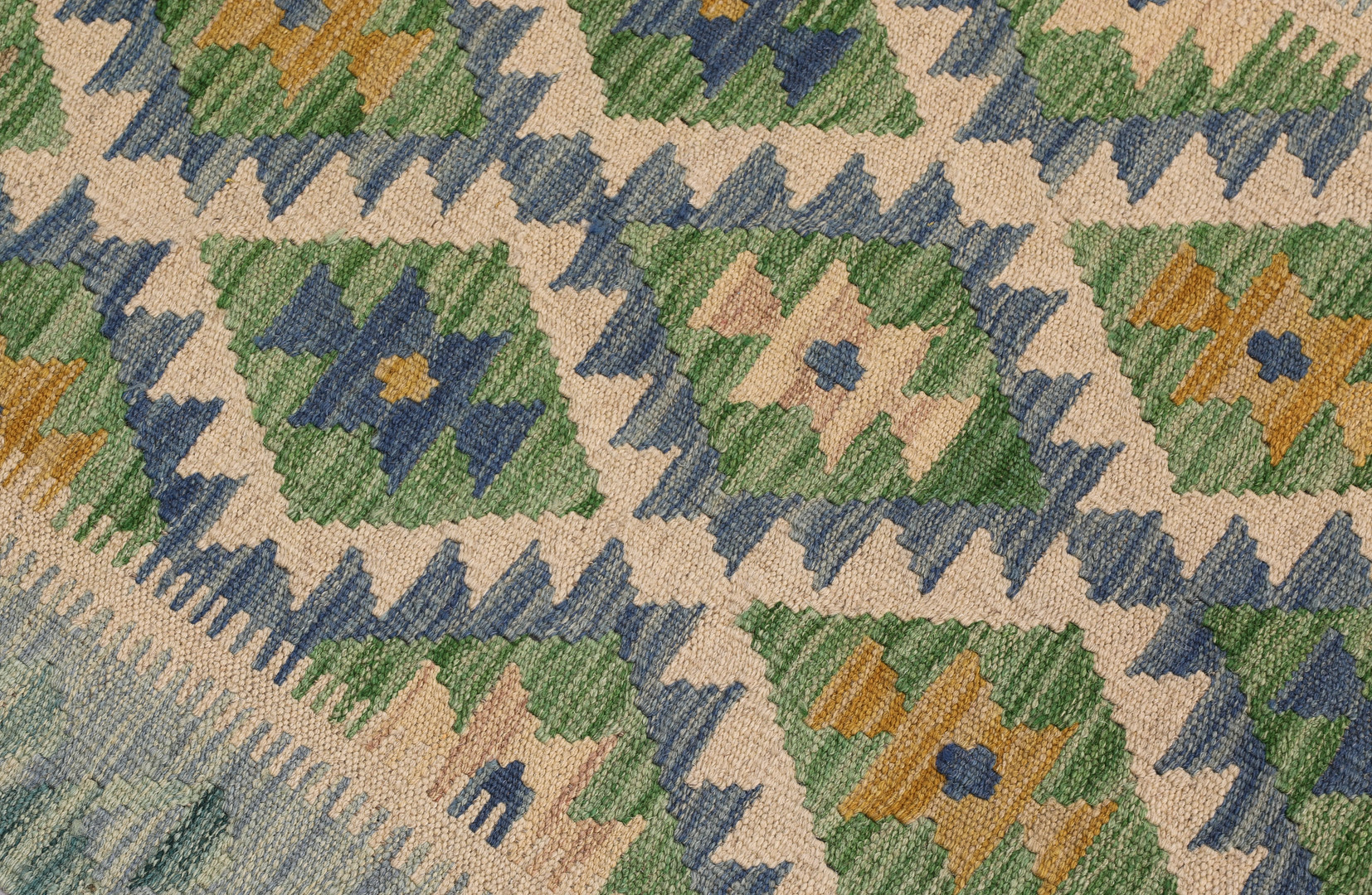 ORIENTMATTA. Kelim klassisk design gallerimodell, 251 x 79 cm.