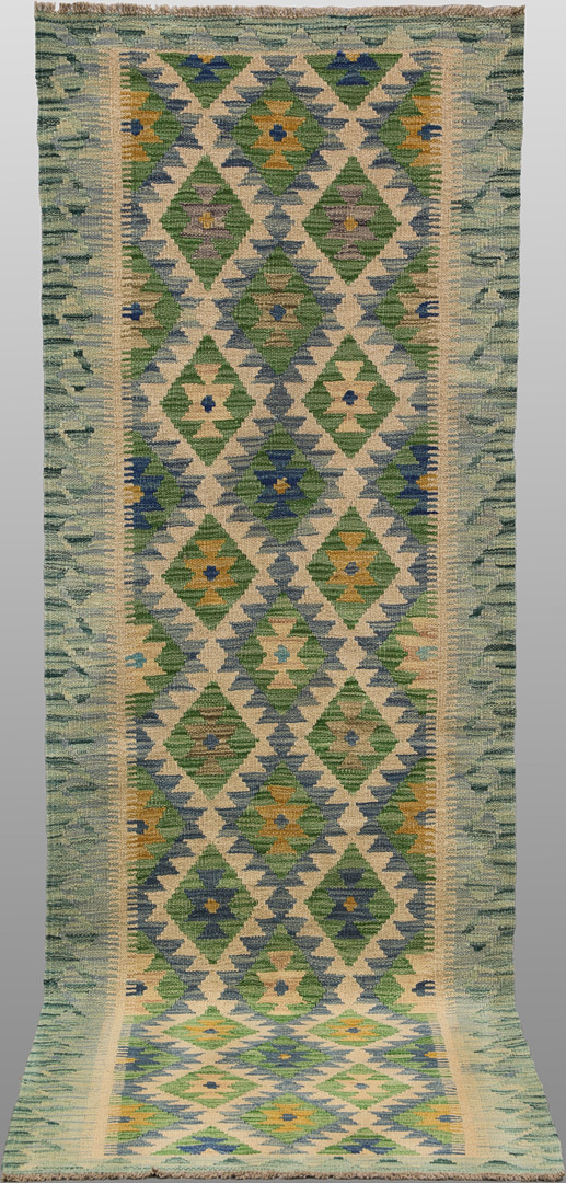 ORIENTMATTA. Kelim klassisk design gallerimodell, 251 x 79 cm.