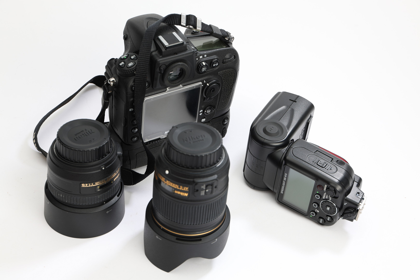 ニコンD800と50ミリ Nikon Z50 vs Nikon D800 Detailed Comparison