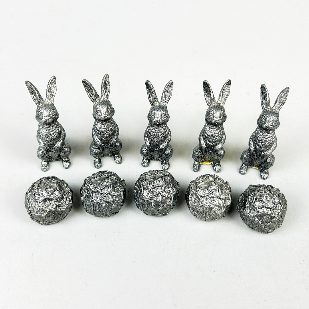 Images for 4767724. GROUP OF METAL RABBITS. - Auctionet