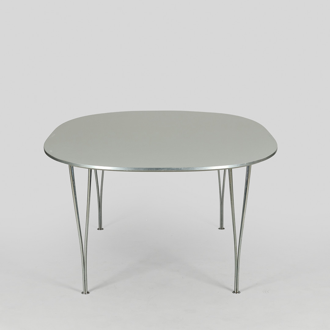 BRUNO MATHSSON & PIET HEIN. "Superellipse" spisebord med plade af grå laminat, spændeben af forkromet metal, 180 x 120 cm, Fritz Hansen, Danmark, 2000.