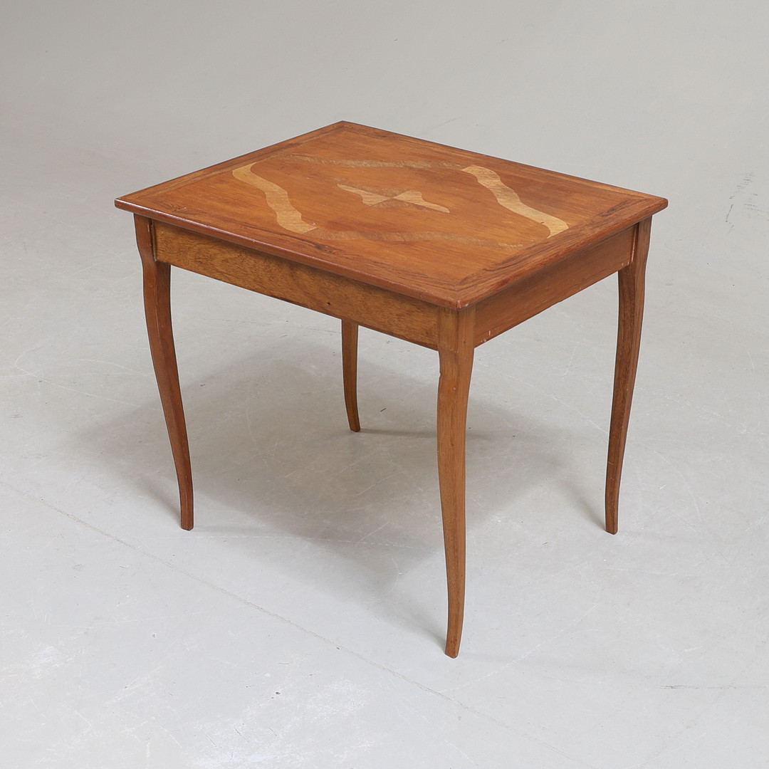SYBORD, ek med intarsia, 1900-tal.