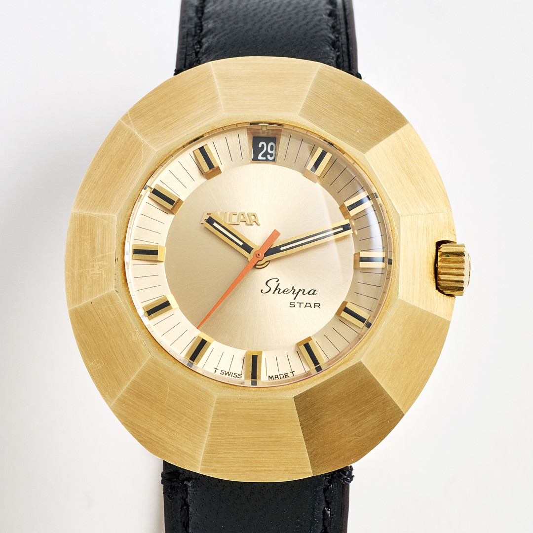 エルセーヌ　600.777 ENICAR, Sherpa Star (T Swiss Made T), wristwatch, 37.5 x 42 mm