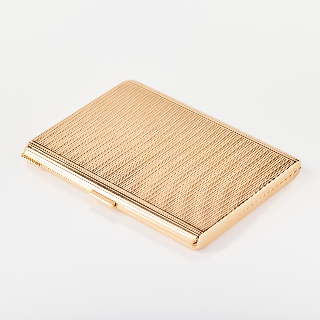 BERHARD HERTZ. A 18K gold retro cigarette case, Stockholm 1947