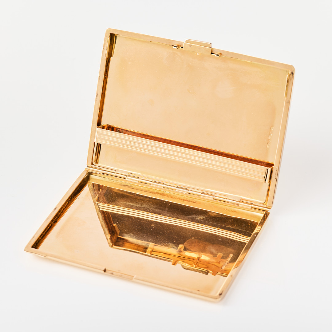 BERHARD HERTZ. A 18K gold retro cigarette case, Stockholm 1947