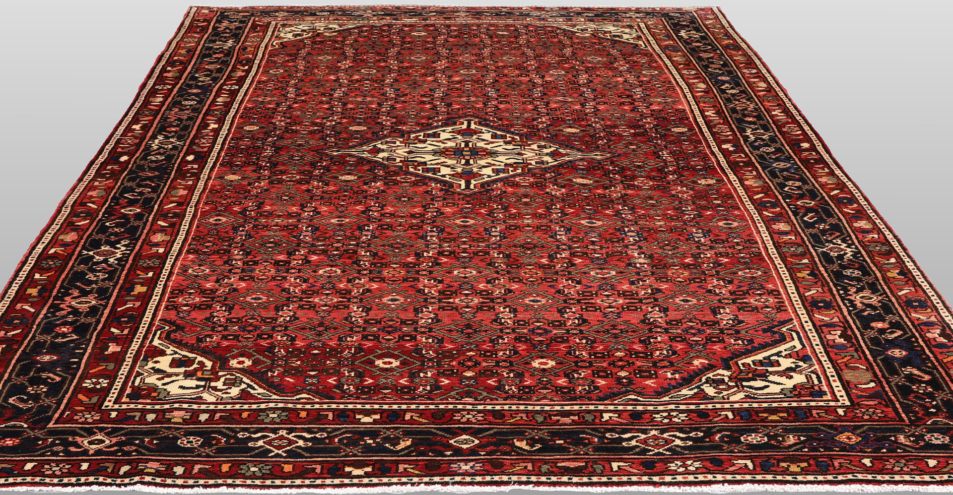 ORIENTMATTA. Hosseinabad, 327 x 203 cm.