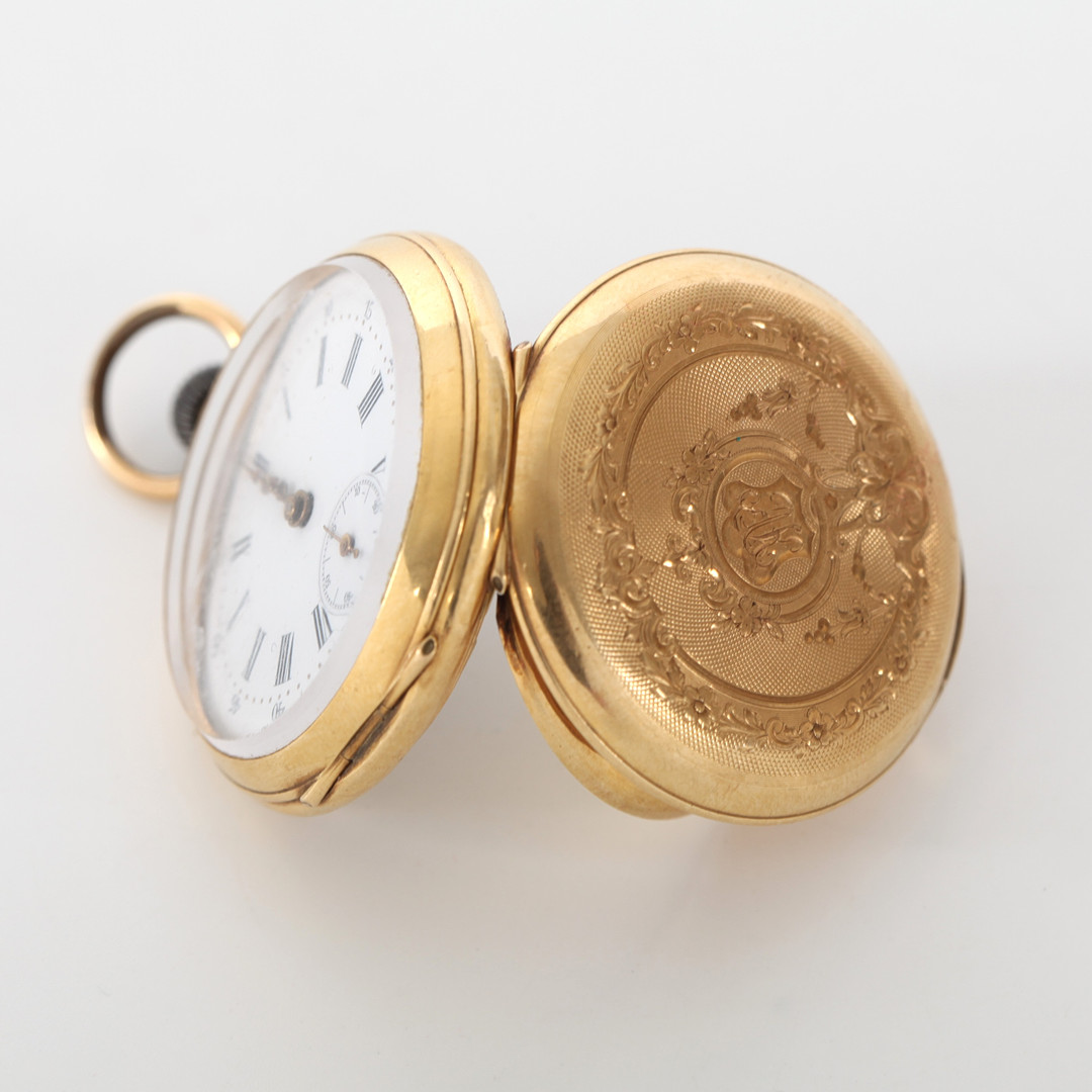 DAMFICKUR, Dubbelboett i 18K guld, Schweiz, 1890-1905, med fickursmonter.