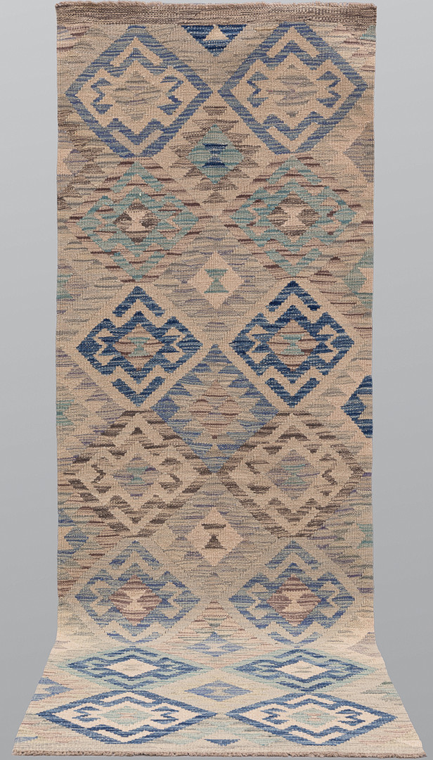 MATTA, gallerimodell, Kelim, cirka 232 x 79 cm.