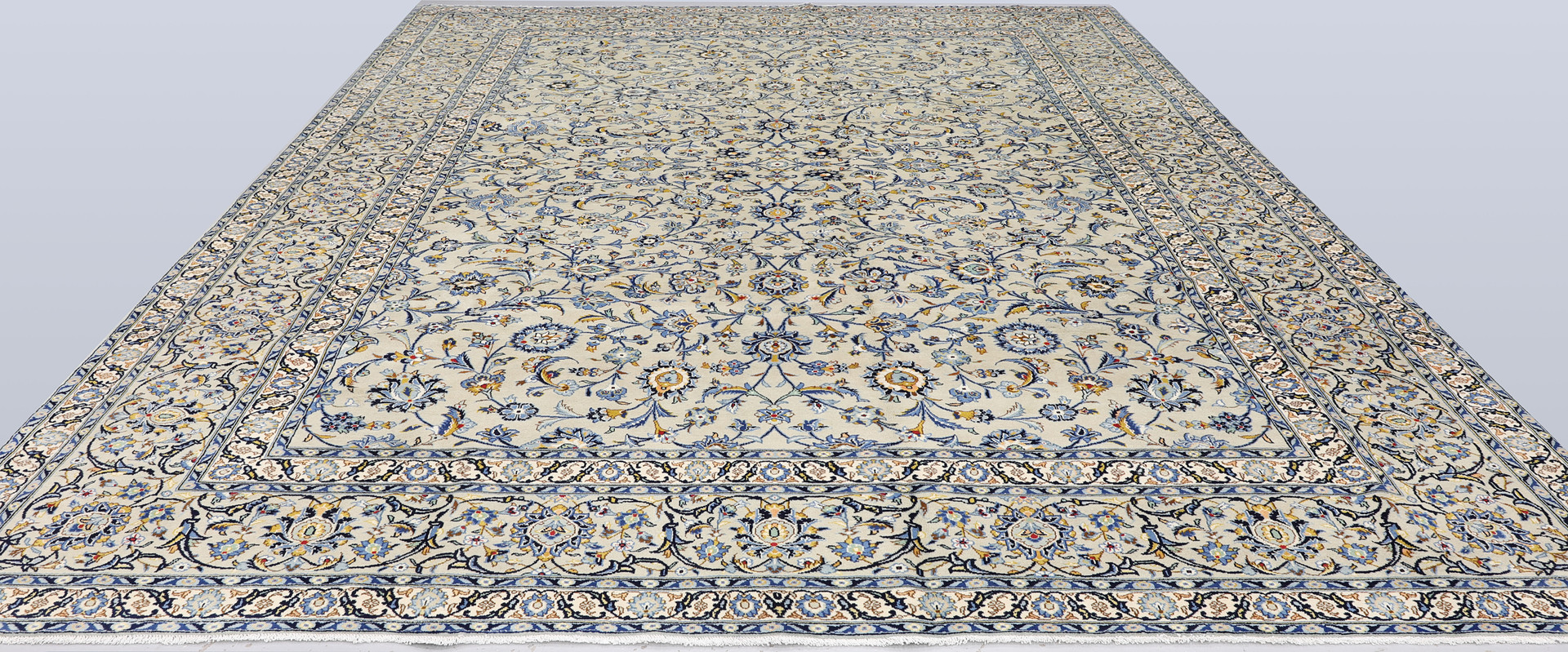 ORIENTMATTA. Ljus Keshan fine, 400 x 300 cm.