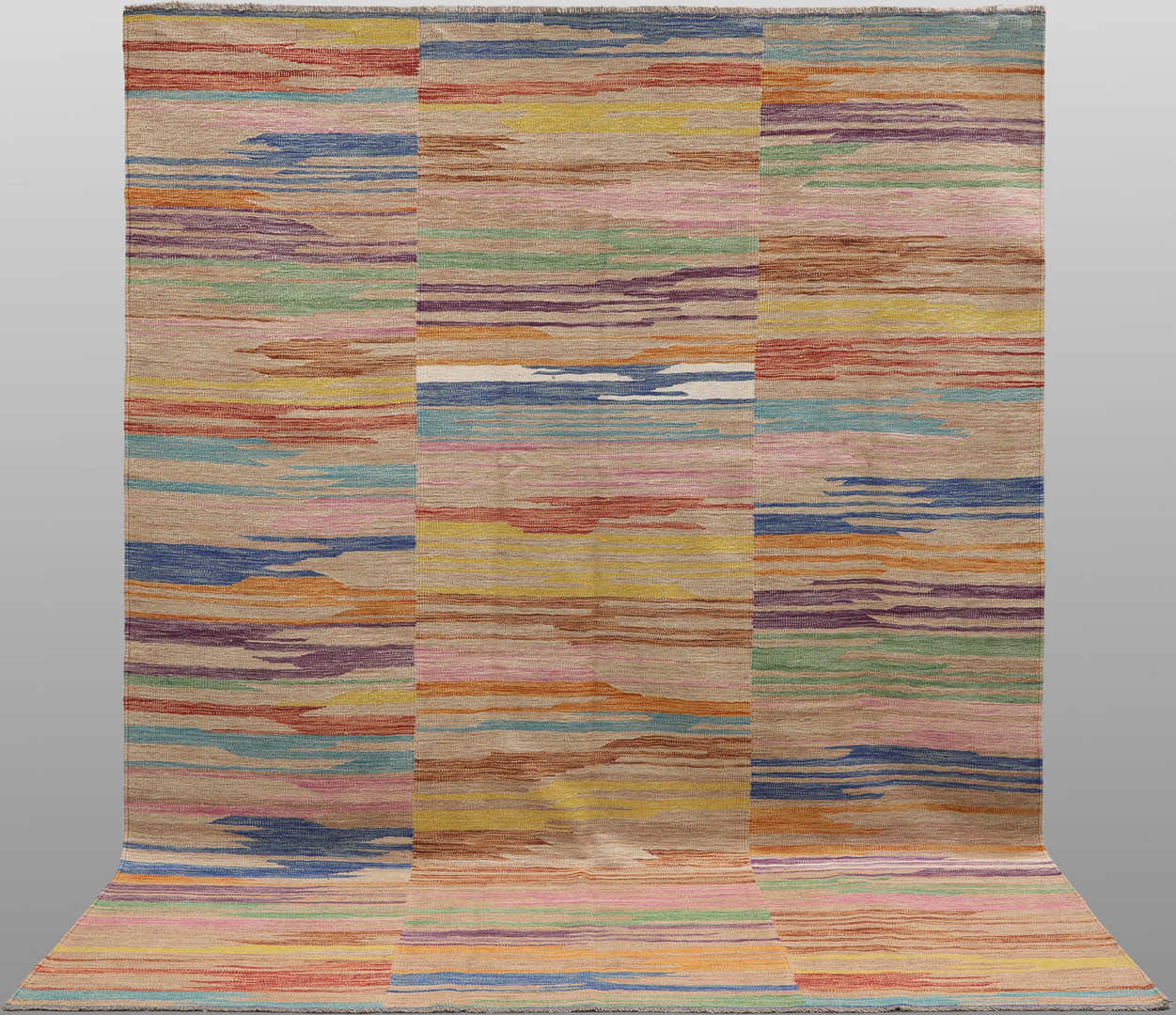 ORIENTMATTA. Kelim modern design, 294 x 202 cm.