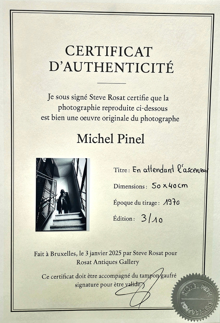MICHEL PINEL (1949). "En attendant l'ascenseur", fotografía sobre papel firmada y numerada 3/10.