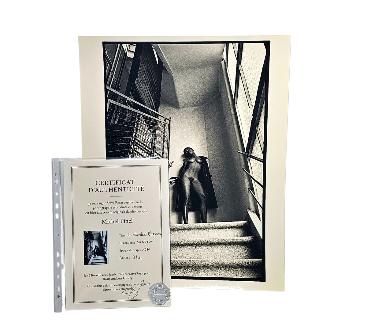 MICHEL PINEL (1949). "En attendant l'ascenseur", fotografía sobre papel firmada y numerada 3/10.