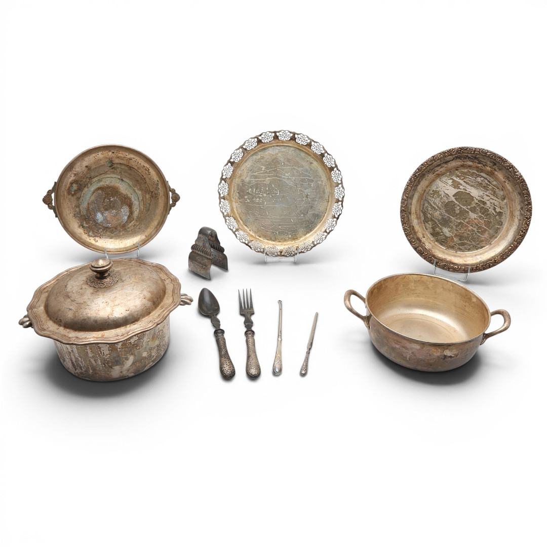 Various silvery metal objects, 20th Century.