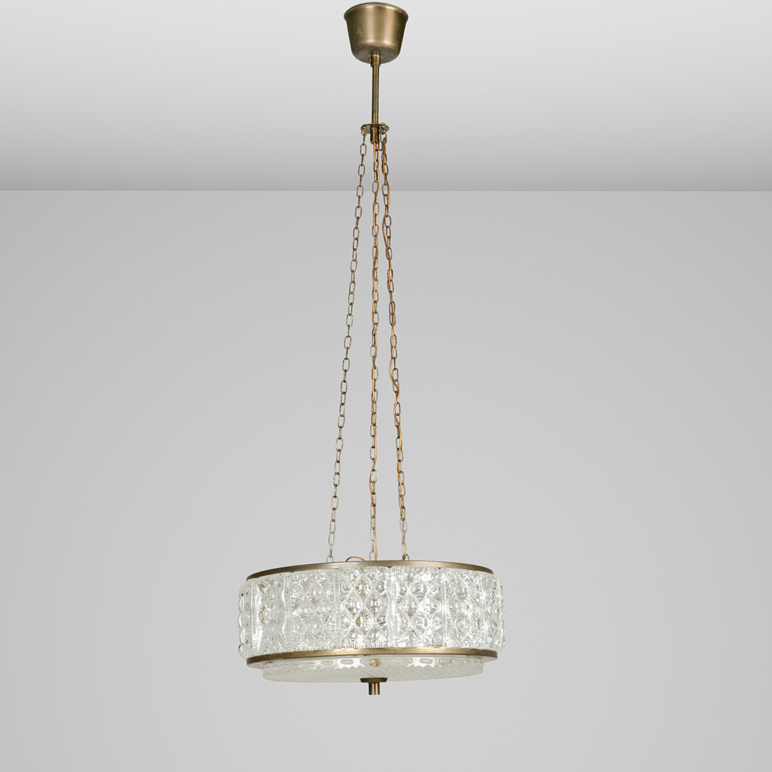 Loftslampe af formpresset glas og messing, antageligt svensk lampeproducent, 1960/1970'erne.