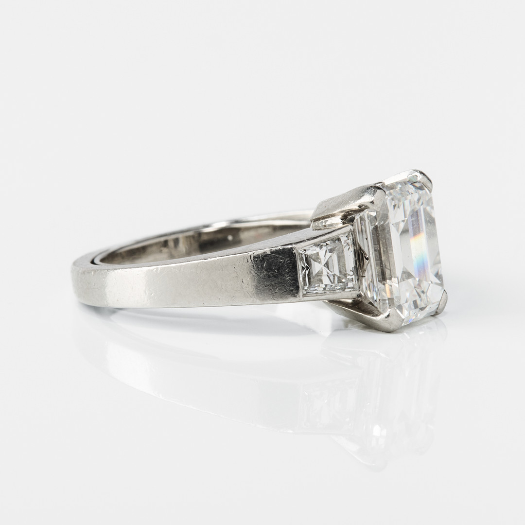 W.A. BOLIN. Ring, platinum with diamonds, Stockholm 1960.
