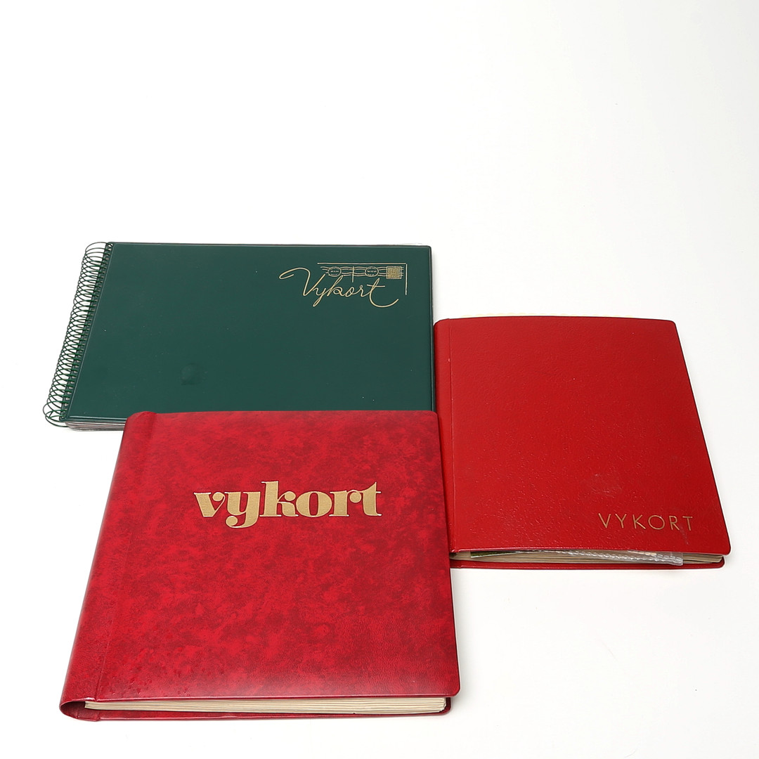 VYKORTSALBUM, 3 st, bland annat från Norgeresa, 1951.