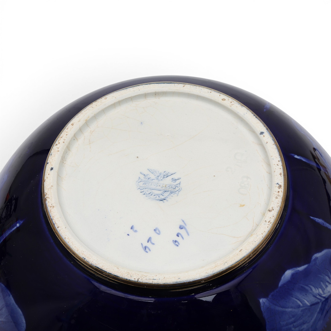 Art Nouveau earthenware vase by Villeroy & Boch, early 20th Century.