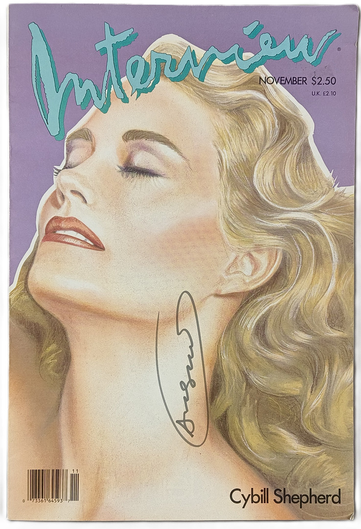 INTERVIEW MAGAZINE, November (1986), großformatige Zeitschrift mit Titelporträt von Cybill Shepherd und "Andy Warhol"-Signatur.