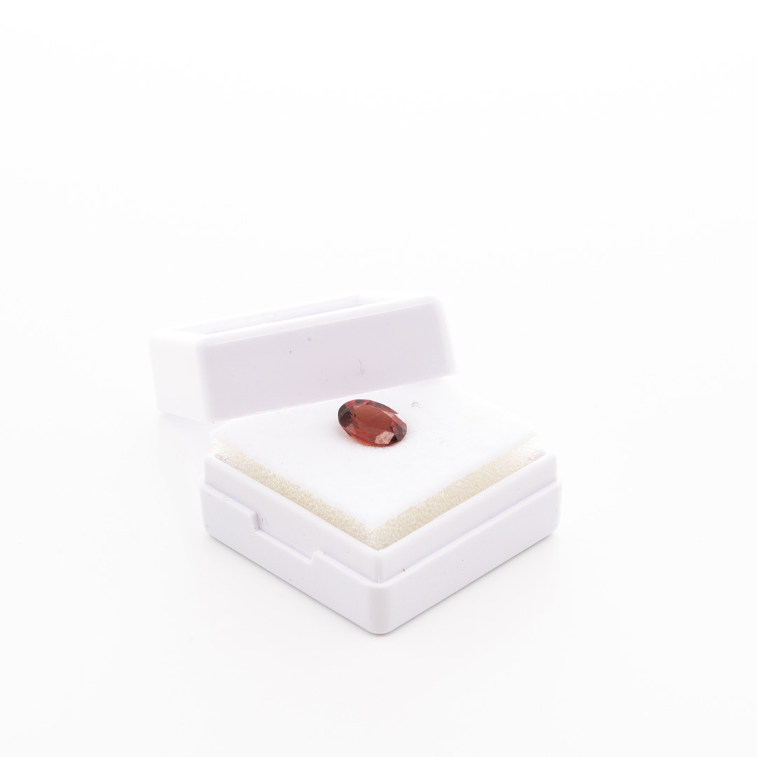 GRANAT, 1,35 ct.