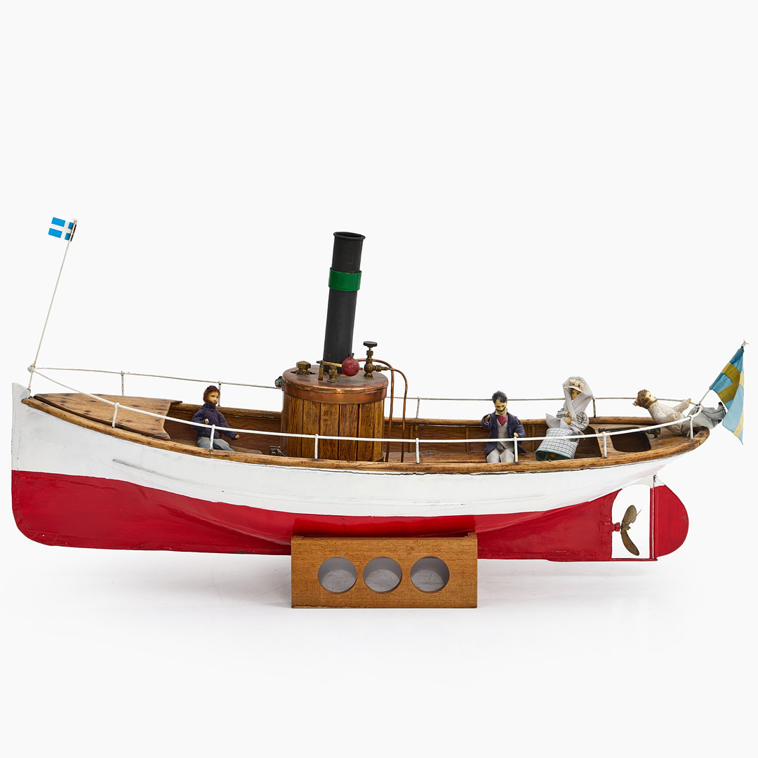 FARTYGSMODELL, med ångmotor, 1900-talets första hälft.