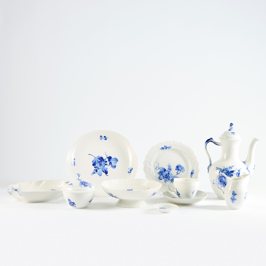 SERVISDELAR, 41 delar, "Blå Blomster", porslin, Royal Copenhagen.
