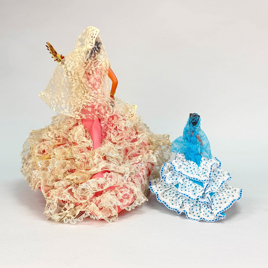 FLAMENCODANSÖSER 2 st, Caniconera, Spanien, Rosa, liten blå. 1900 talets mitt.