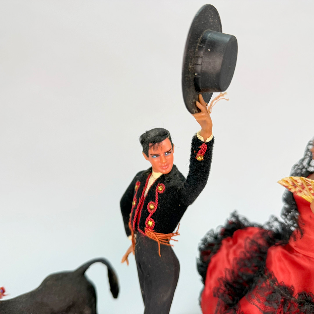 TJURFÄKTARE MED TJUR / FLAMENCODANSÖS, souvenir Spanien, 1900 tal.