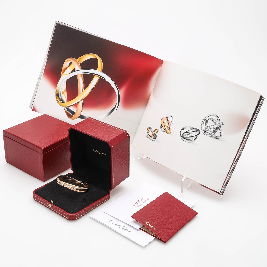 CARTIER TRINITY, armring, 18 k trefärgat guld, trois couleurs, klassisk modell, certifikat, box.
