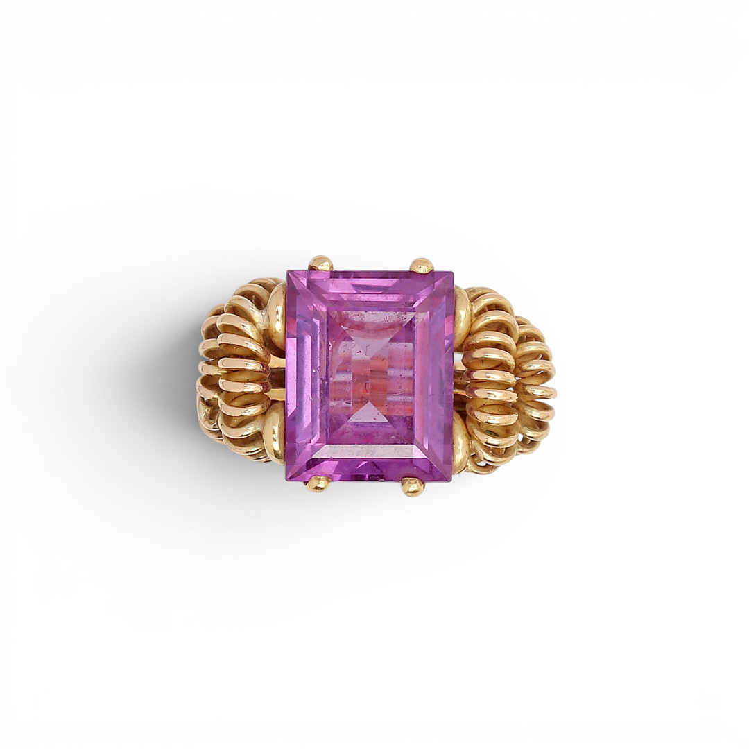 Chevalier gold ring, circa 1940.