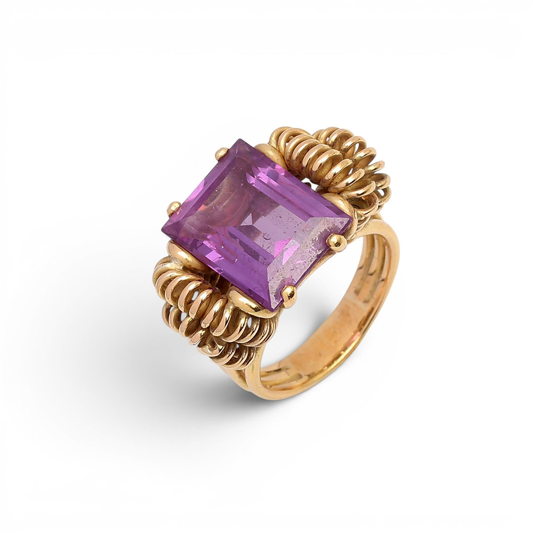 Chevalier gold ring, circa 1940.