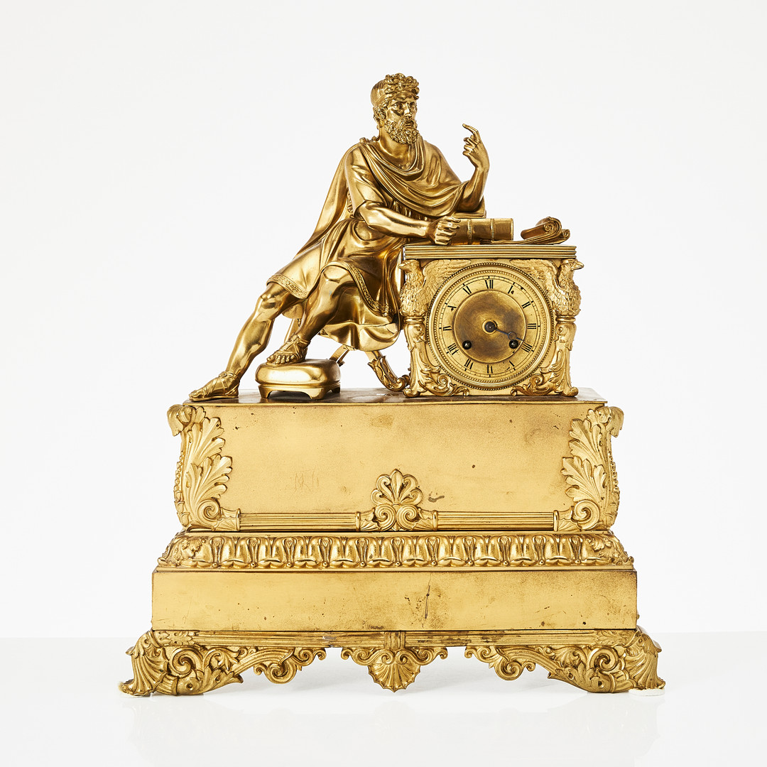 BORDSPENDYL, förgylld brons, Frankrike, dekor av tänkande filosof, Louis Philippe I.