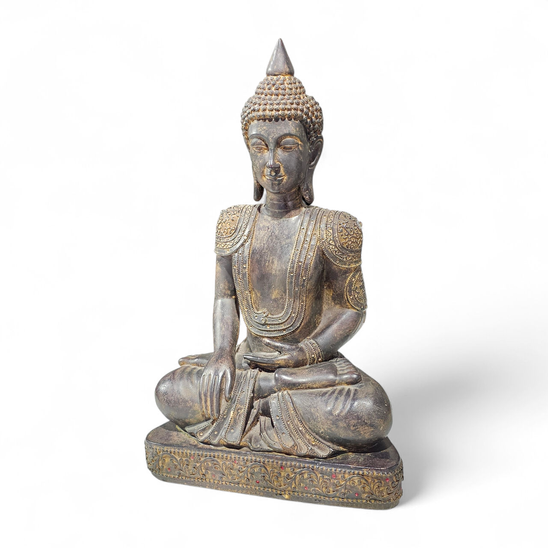 Figura de buda en resina patinada con incrustaciones de cristales.