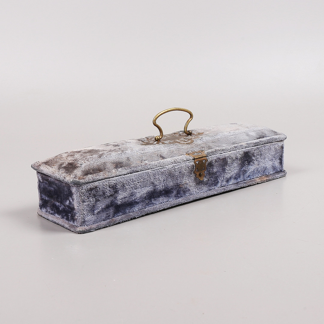 SKRIN, metall/tyg, 1800-tal.