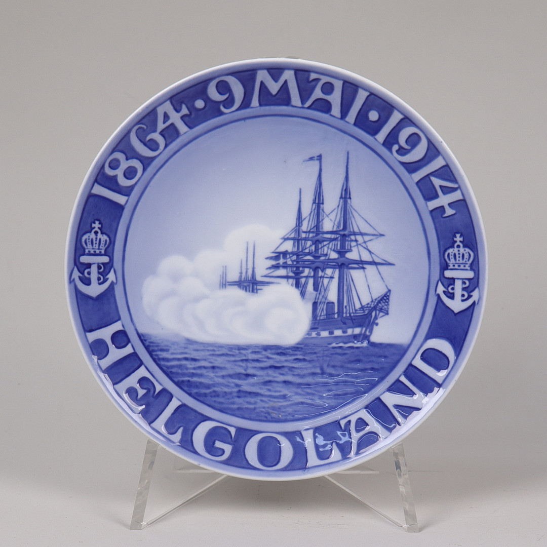 MINNESTALLRIK, Royal Copenhagen, 50 års jubileumet av slaget vid Helgoland 1864-1914.