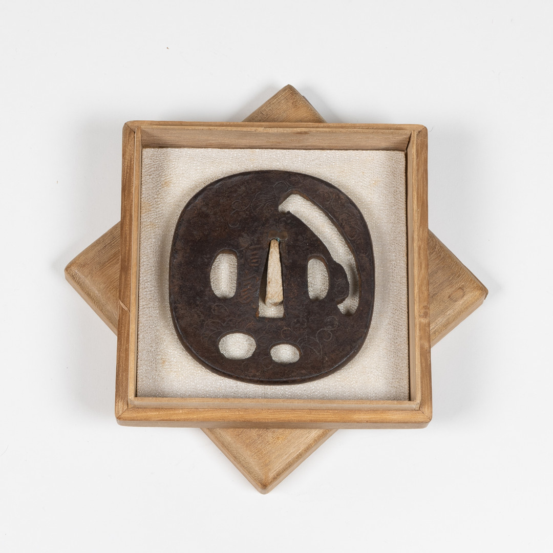 Tsuba, järn, mei, Edo 1603-1868.