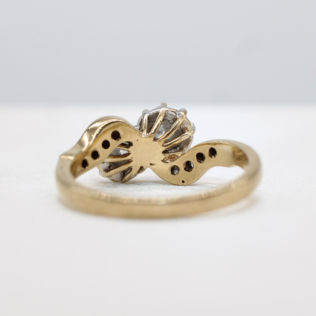 VINTAGE DIAMOND TOI ET MOI RING.