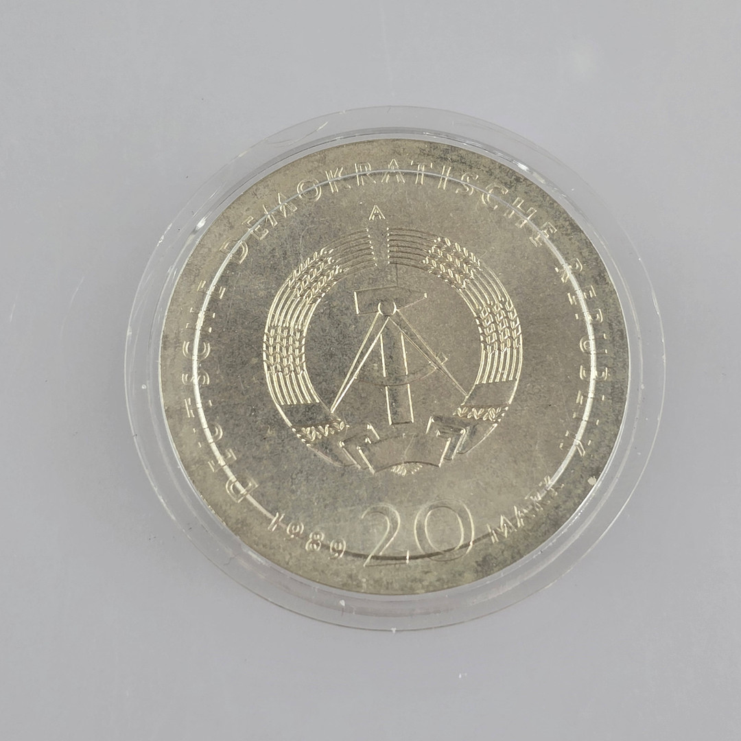 20 Mark Thomas Müntzer DDR, 1989.