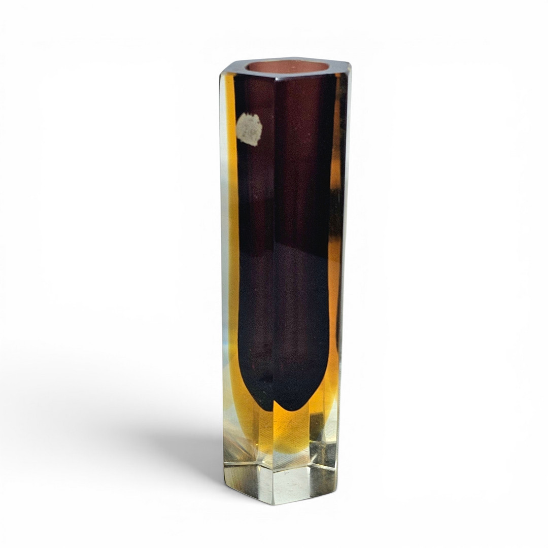 Jarrón-violetero de diseño en cristal de Murano.