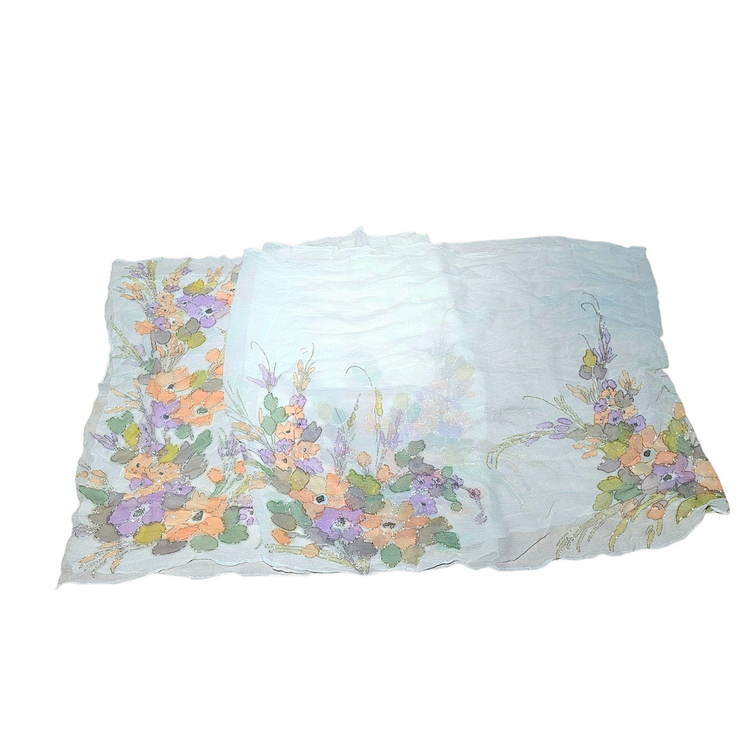 Dupatta de gala en gasa con motivo de flores y metal engastado.