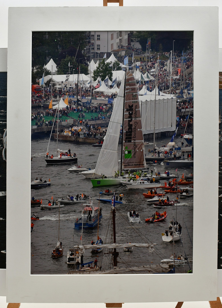2 st fotografier. Volvo Ocean Race 2001 - 2002 Rick Tomlinson.