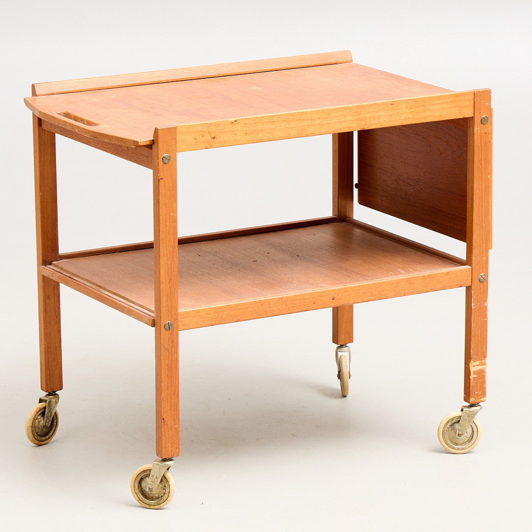 SERVERINGSVAGN, på hjul, Erik Gustafssons möbelfabrik, Brittatorp, 1950-60-tal.