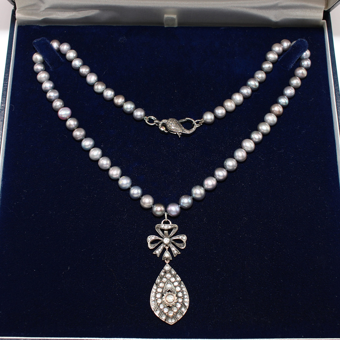 PEARL, RUBY & DIAMOND NECKLACE.