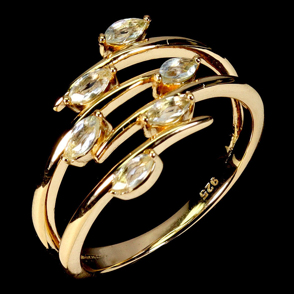 GOLD ON SILVER STONE SET RING.