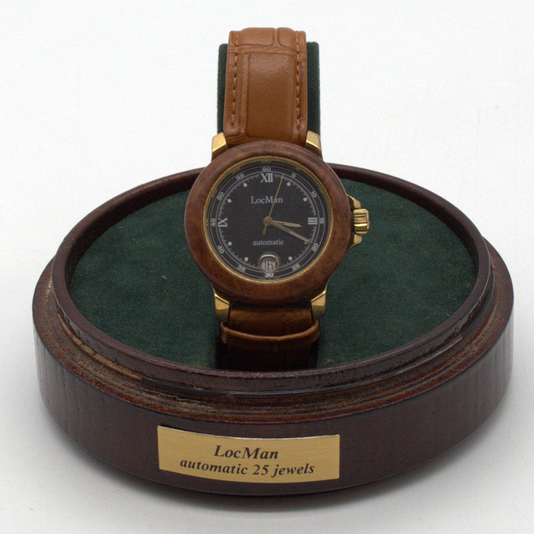 DANIEL MINC. LOCMAN DANIEL MINK AUTOMATIKUHR MIT HOLZLÜNETTE UND LEDERARMBAND.