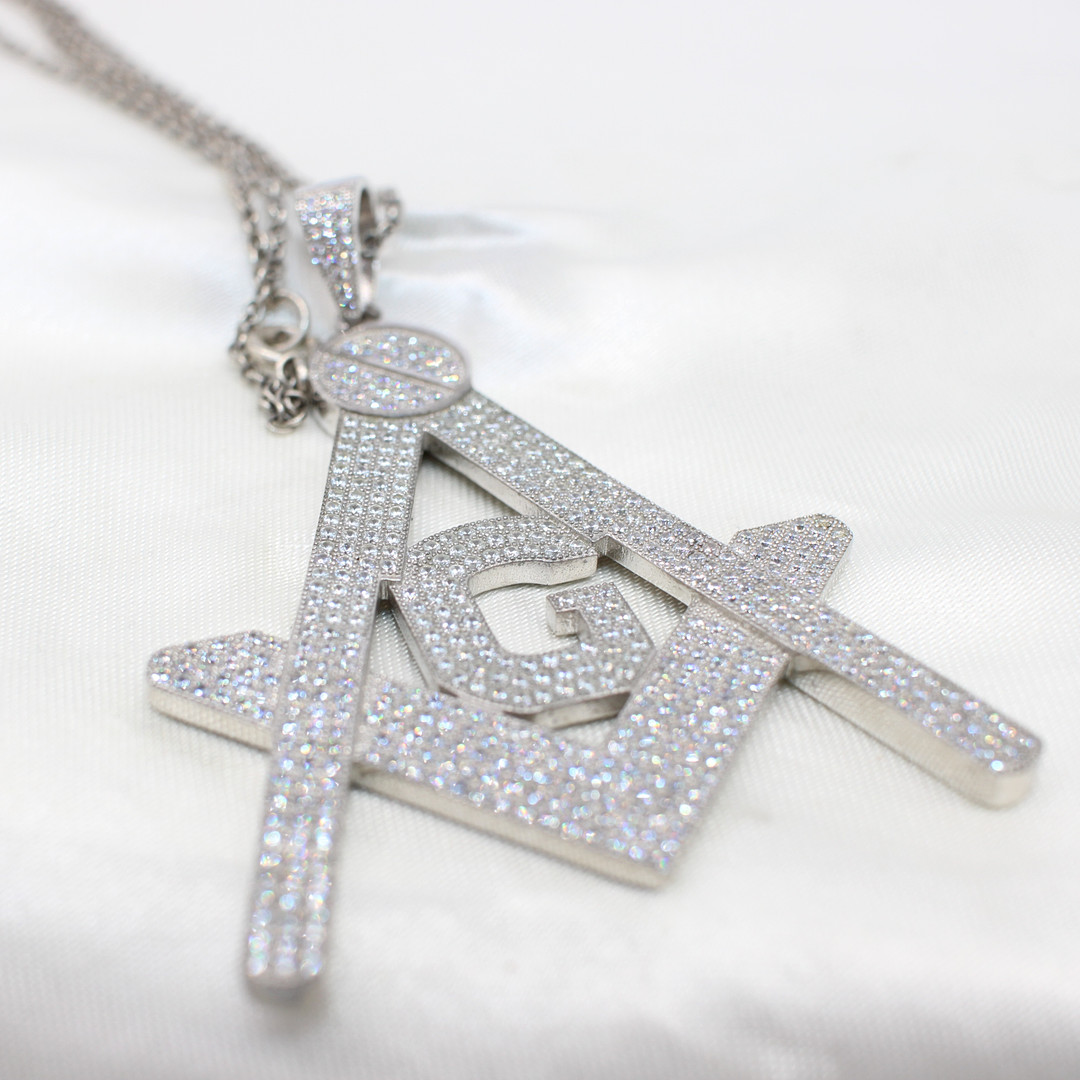 LARGE SILVER MASONIC NECKLACE.