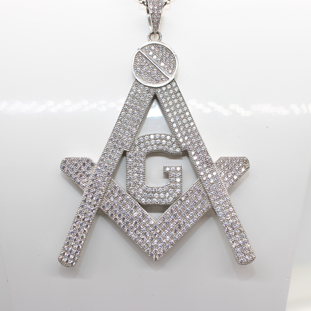LARGE SILVER MASONIC NECKLACE.