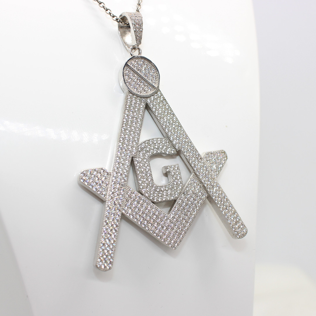 LARGE SILVER MASONIC NECKLACE.