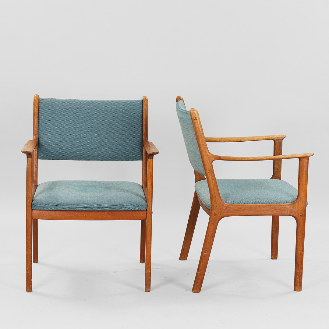OLE WANSCHER. Par armstole, „PJ 412“, teak, Poul Jeppesen. Danmark, 1960'erne. Poul Jeppesen (2).