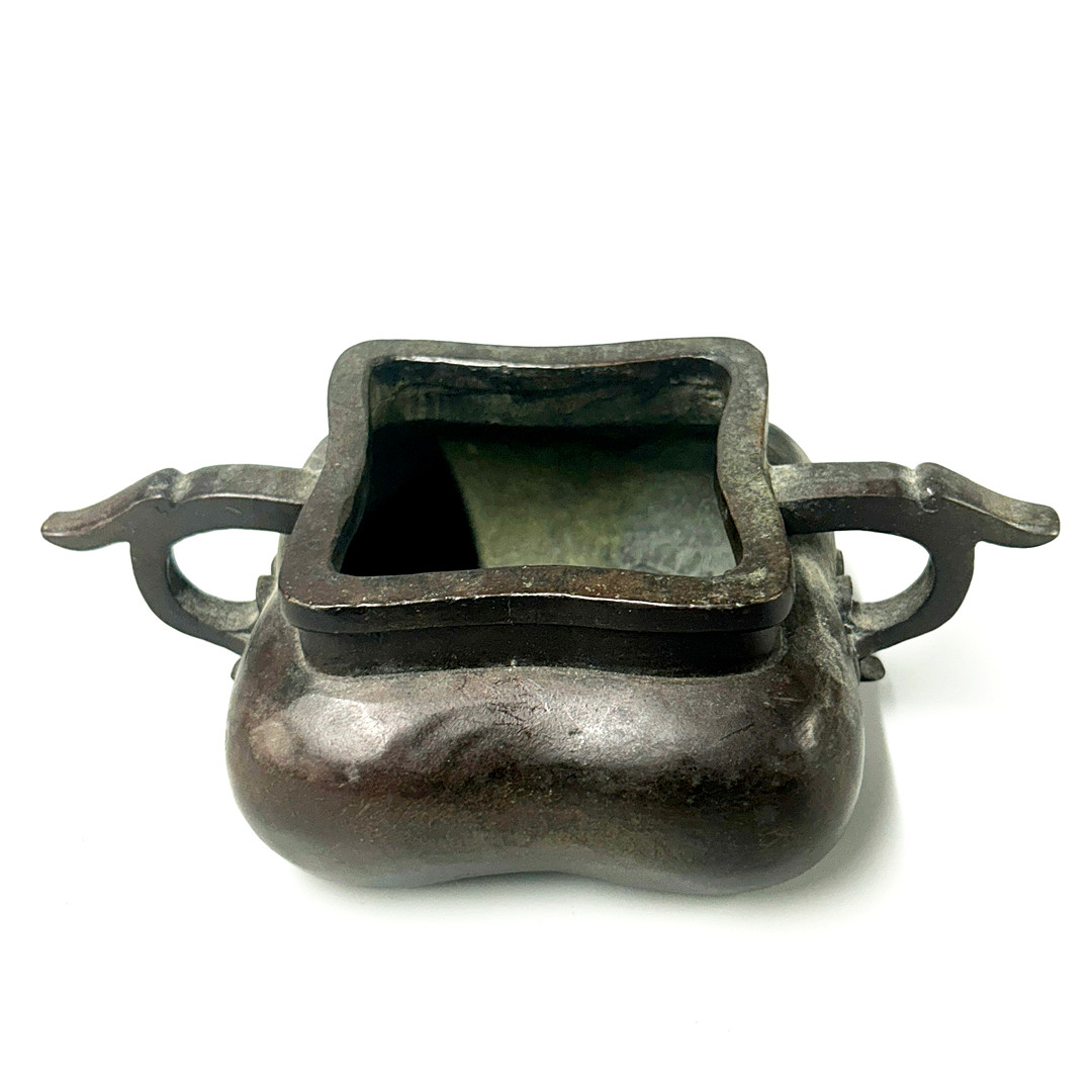 CHINESE BRONZE CENSER.