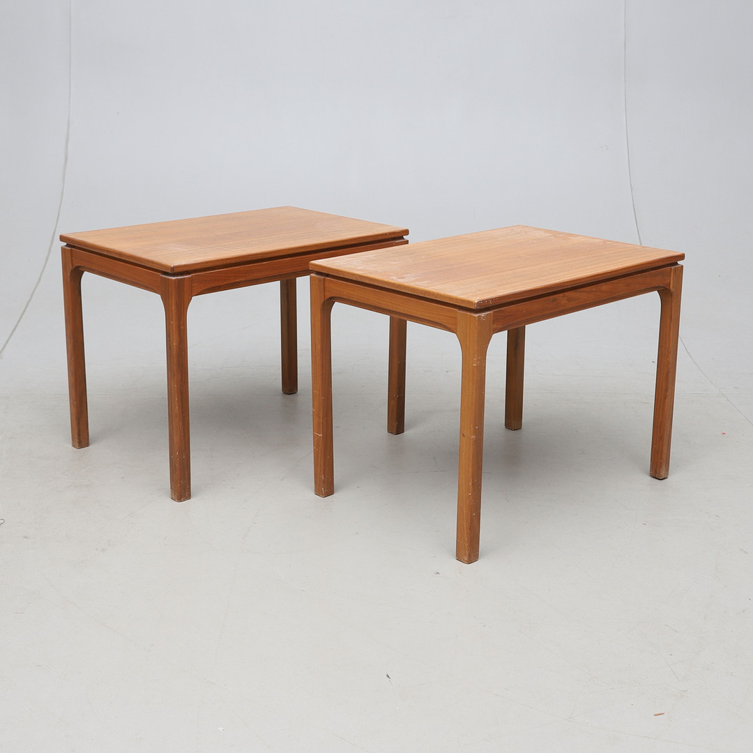 SIDOBORD, 2 st, teak, svensk möbel industri omkring 1900-talets mitt.